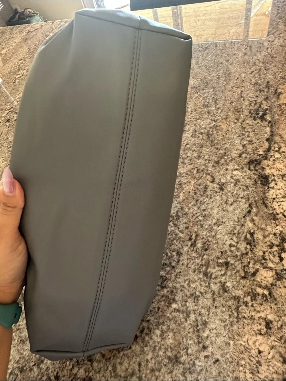 Badgley Mischka Gray Gathered Leather Clutch with Chain.🩶